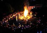 篝火晚会（一种人民传统的欢庆形式）