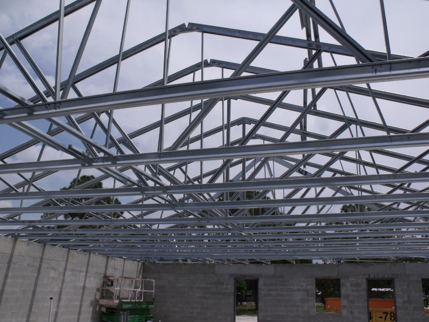 steel roof truss
